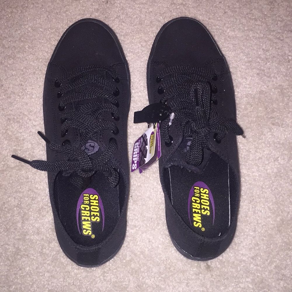 Anti slip shoes for work